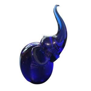 Vintage Cobalt Blue Elephant Glass Figurine Paperweight 4-1/2"
